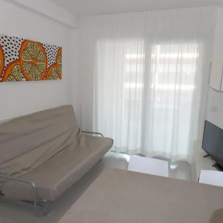 Apartman Modern With Rooftop Pool